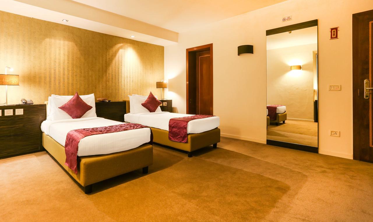 Treebo Trend Wilson Garden Hotel Bangalore Exterior photo